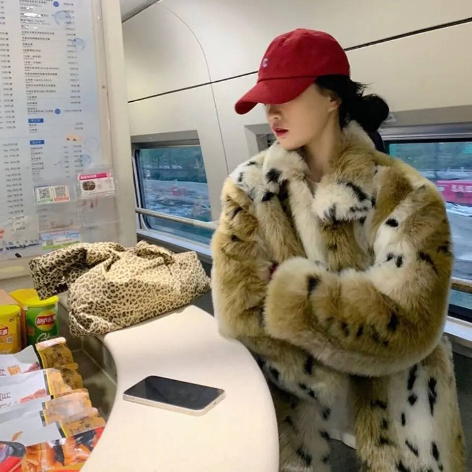 Luxury Faux Mink Leopard Bomber Jacket Thick Gradient Imitation Fox Fur Dots Printed Coat Furry Cardigan Parka Tops Abrigos