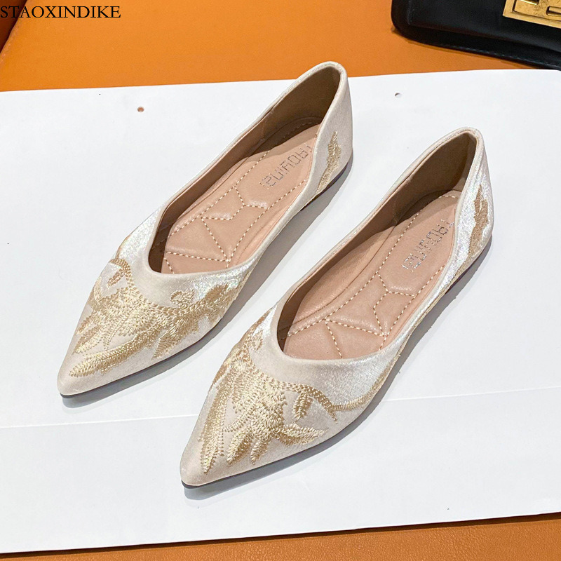STAOXINDIKE Fashion Designer Heel Wedge Heel Leather White Black Open Formal Narrow True to Size Budget Affordable Heeled Shoes Pumps