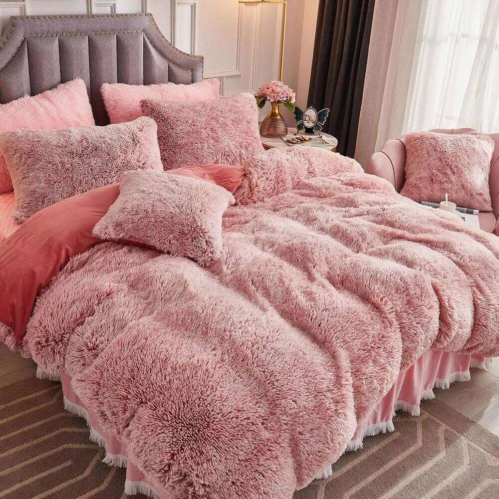 King Size Pink Ombre Crystal Velvet 3-Piece Shaggy Faux Fur Bedding Set with Comforter & Pillow Shams H260312