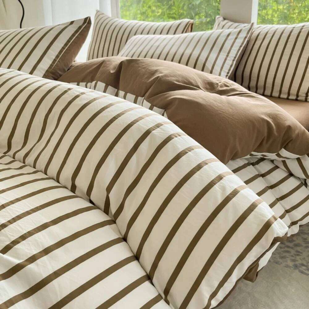 Striped Bedding Korean Style Duvet Cover Flat Sheets Single Twin Double Size Bed Linen Set All Season Birthday Gift H260312