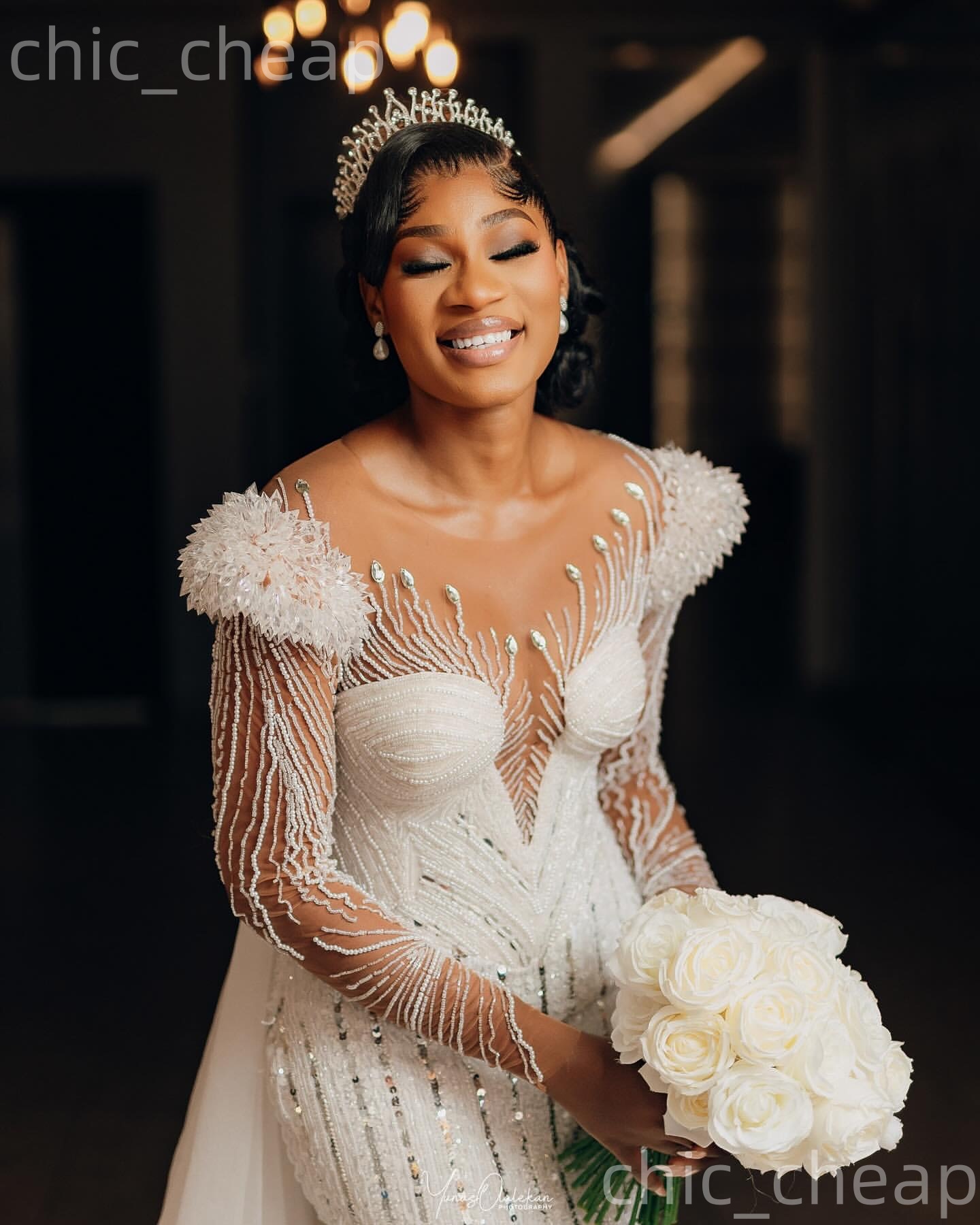 African Aso Ebi 2026 Ivory Mermaid Wedding Dress Rhinestones Beaded Sequined Sheer Neck Sparkly Elegant Bridal Gowns Dresses ZJ240