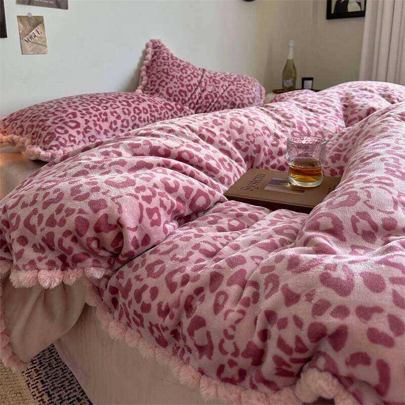 2025 Winter Thick Warm Leopard Print Velvet Queen Size Bedding Set Duvet Cover Flat/Fitted Bed Sheet Pillowcases 4Pcs H260312