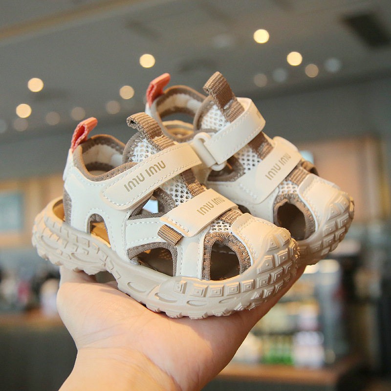 Kids Closed Toe Sport Sandals eco-friendly safety comfort lightweight Punta Cerrada Breathable Mesh Non-Slip Toddler Beach Shoes with Adjustable Strap
