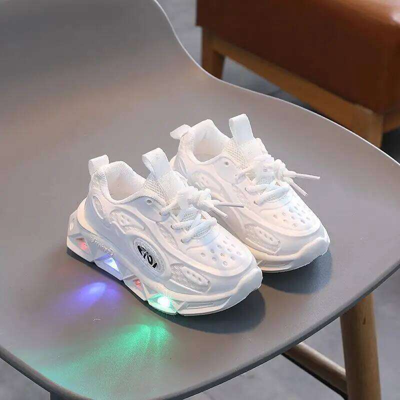 Children Glowing Sneakers Boys Led Lighted Casual 2023 Spring Autumn Candy Color Breathable Kids Girls Sports Shoes H260312