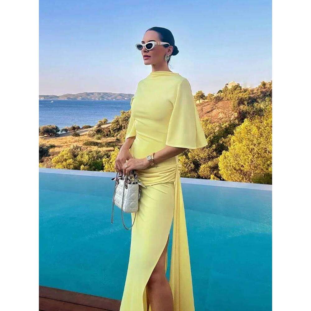 Women's Solid Yellow Backless Maxi Dress Elegant Split Slim Fit Pleated Half Sleeve Long Dresses 2025 High Street Summer Gowns C260312