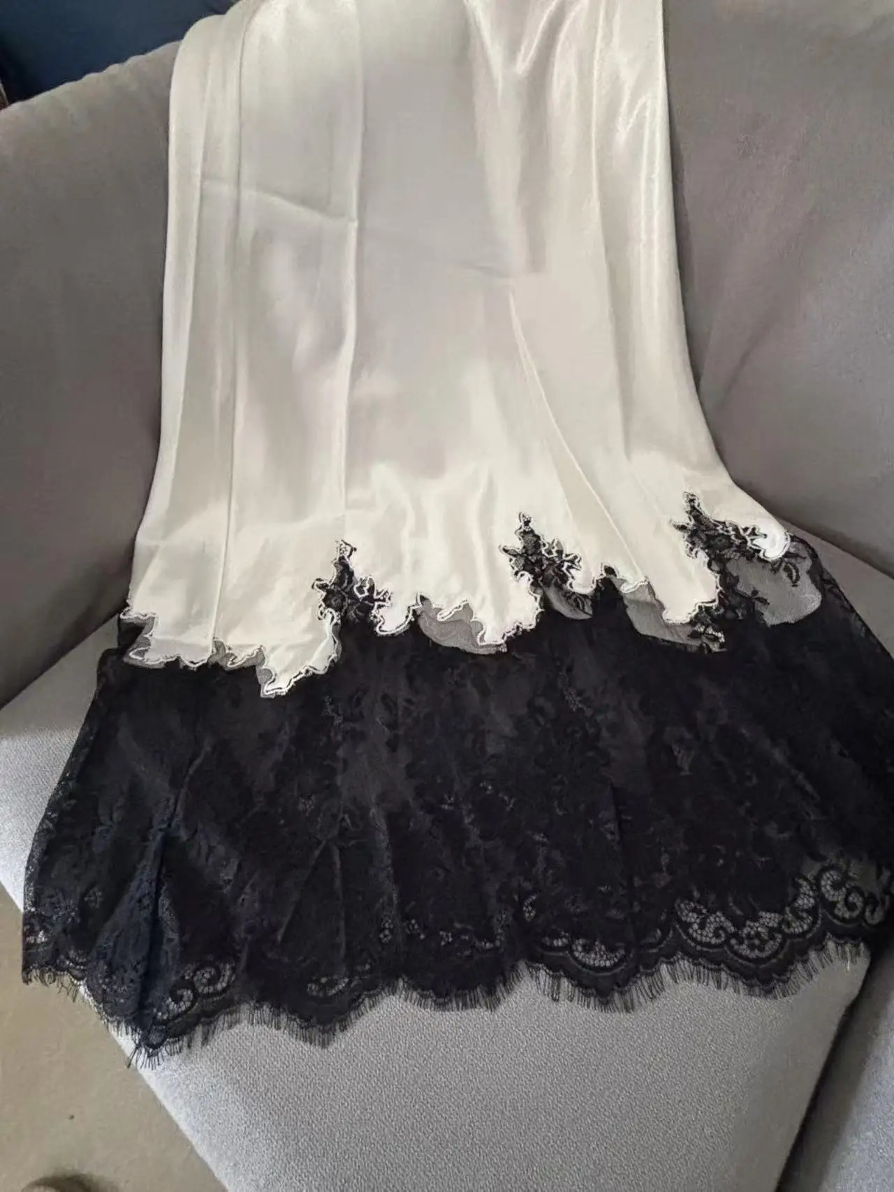 Elegant Lace-Trim Satin Midi Skirt Women Summer High Wasit Wrapped Hip Slim Long Skirts Fairy Fashion Office Women Clothing 260306