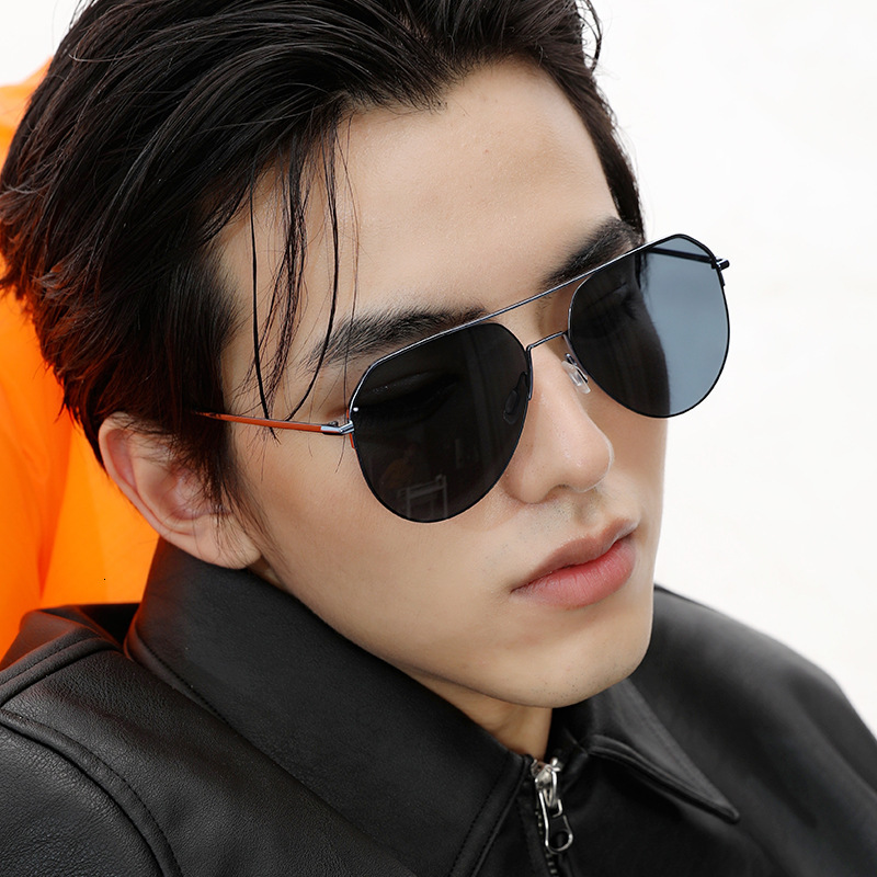 2026 New Fashion Toad-Shaped Men, High-End Nylon Polarized Sunglasses for Driving, Anti-Glare Fishing Glasses