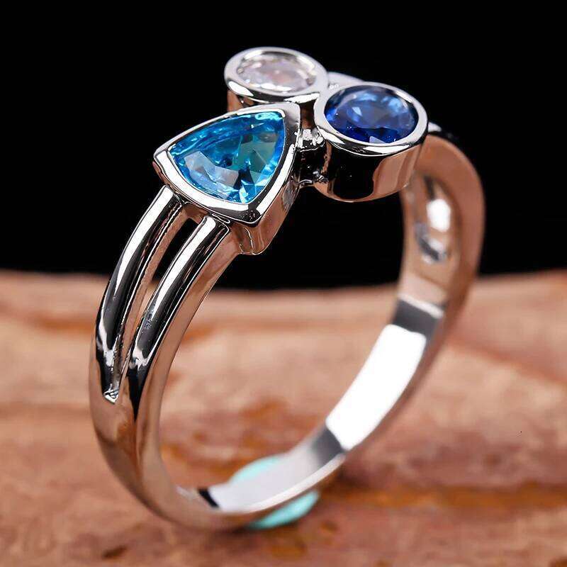 1 Fashionable European And American Irregular three-color Stone Date Ring For Women H260312