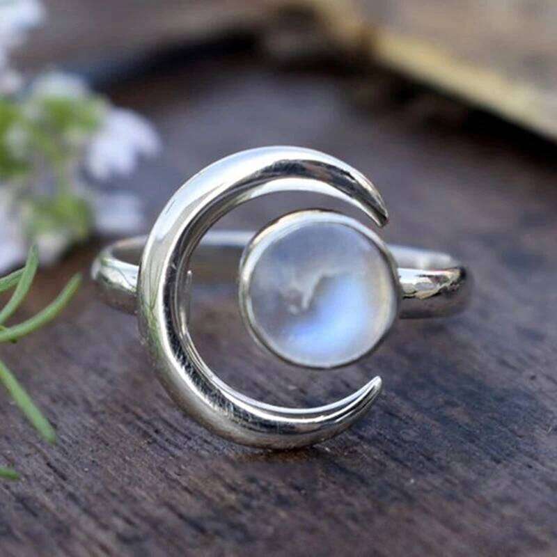 Huitan Moon Opening Rings with Imitation Opal Stone Anti Silver Color Vintage Women Finger-rings Daily Wear Chic Female Jewelry H260312