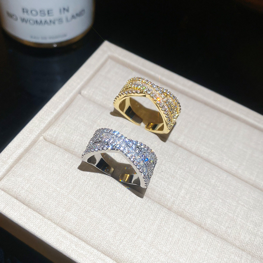 Gypsophila Open Ring for Women, Silver Color with Sparkling Diamonds, High-Quality Texture, Simple and Fashionable Exquisite Ring