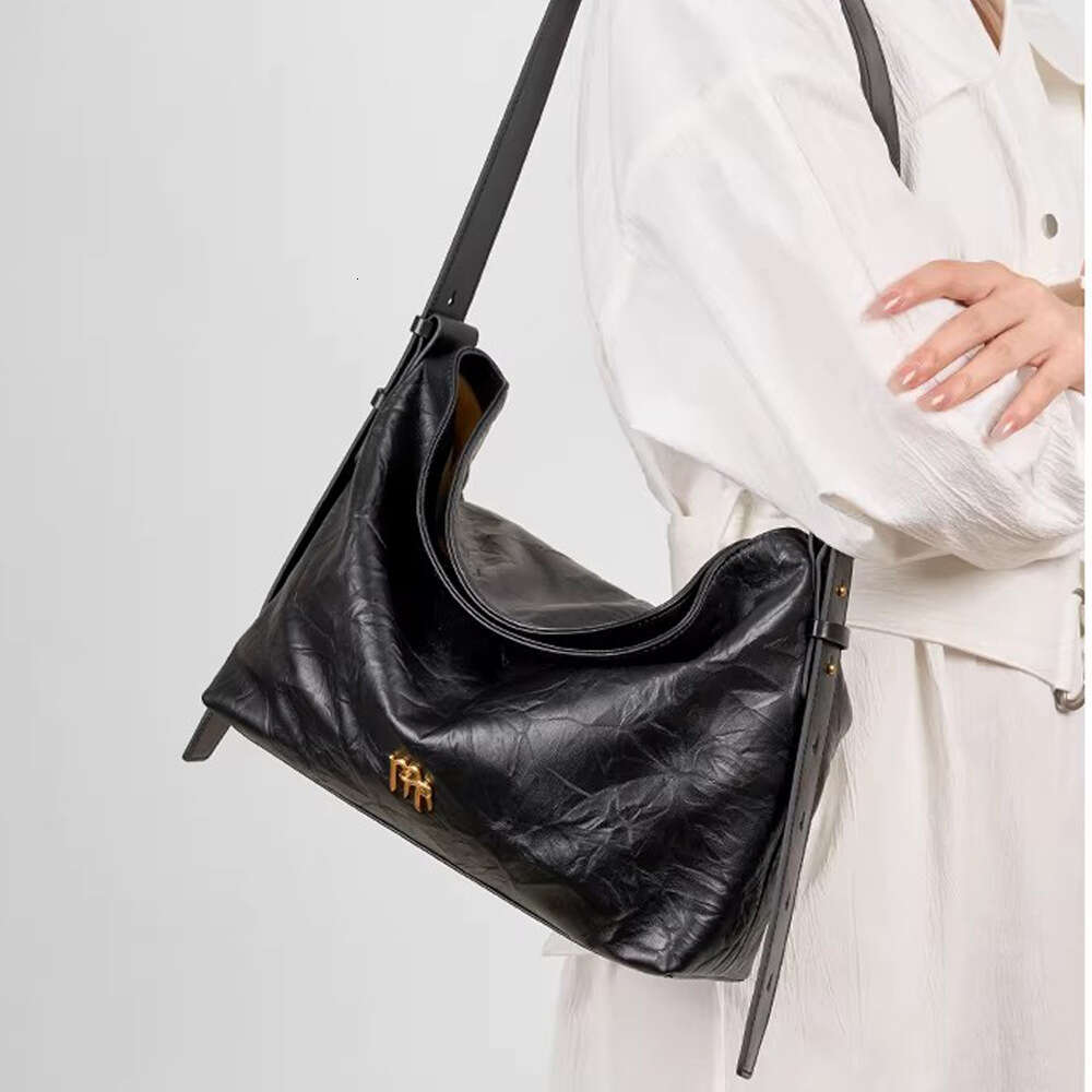 Luxury Shoulder Bags Totes Hobo Top Layer Cowhide Tote For Women Large Capacity Hobo High End Genuine Leather Crossbody Shoulder Bag Commuter Underarm