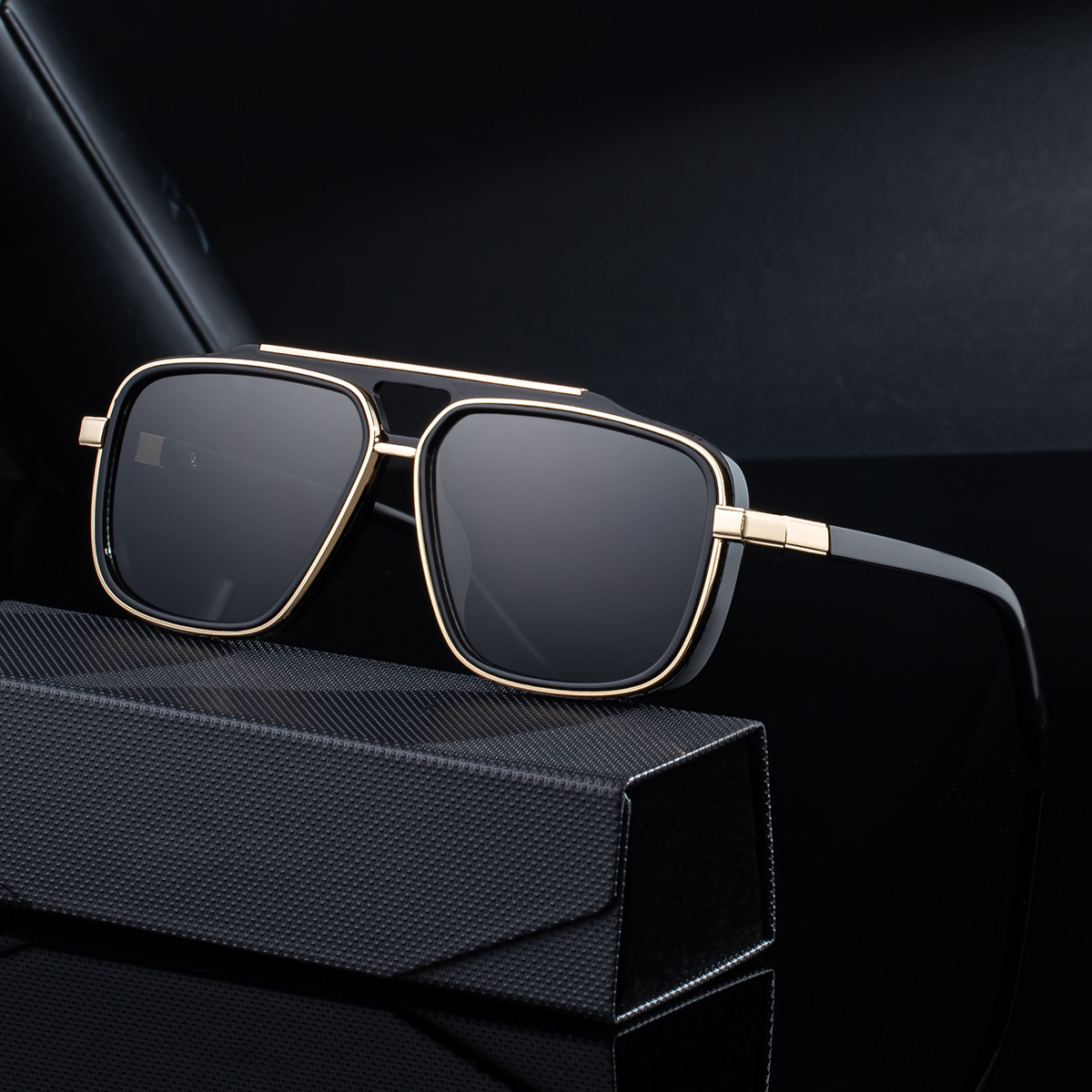 2026 New Fashion Square Frame Polarized Unique Retro High-end Sun Protection Sunglasses for Men,