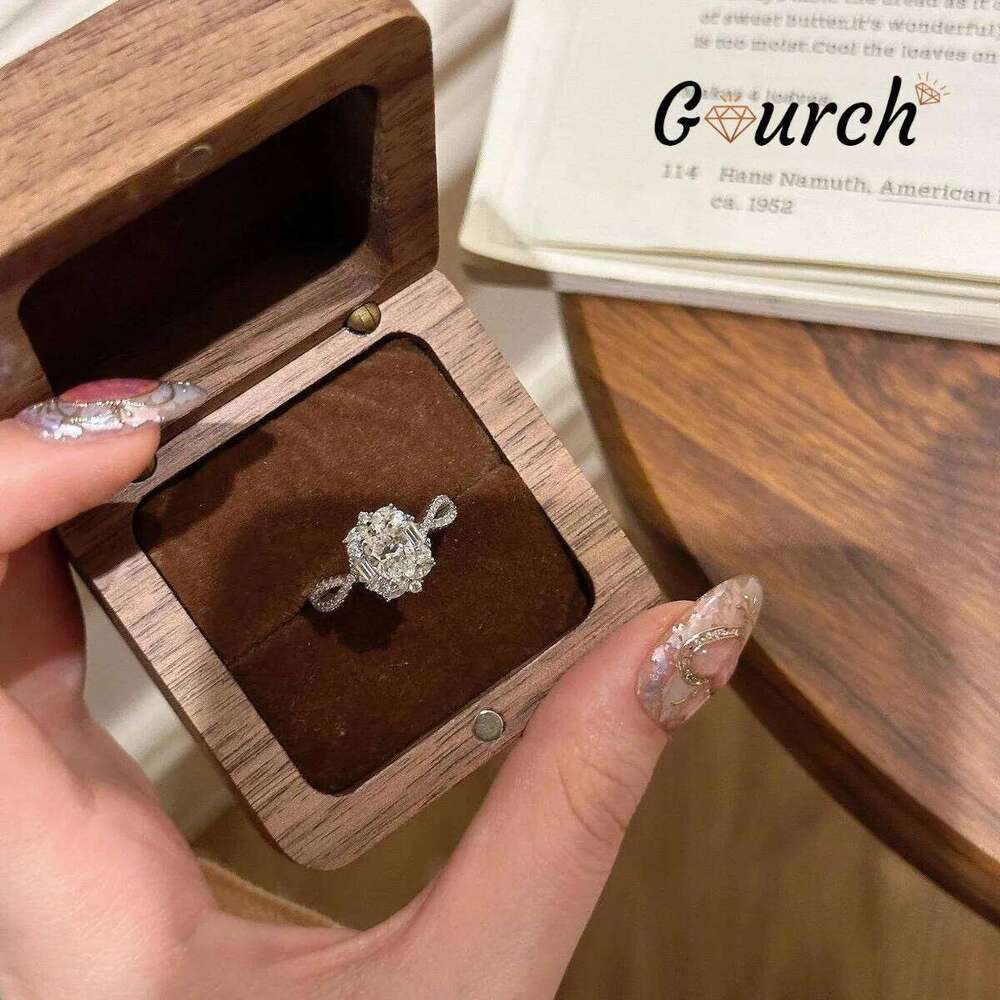 Gourch 1CT D Color Oval Moissanite Ring with 925 Sterling Silver Wedding Engagement Anniversary Band Jewelry Gifts for Women H260312