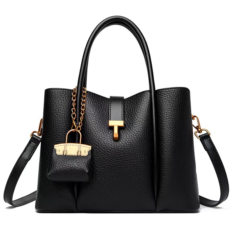 Single-shoulder crossbody handbag with versatile and fashionable style for women