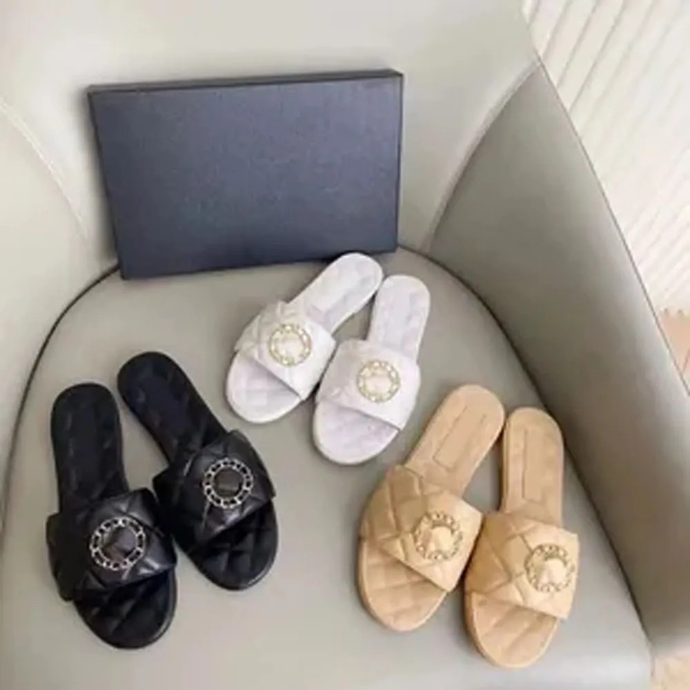 Metallic Slide Summer Flat Sandals Luxury Woman Sandal Designer flip flops for women High quality Stylish Slipper Fashion Classics Sandal Beach Slide Slipper Shoe