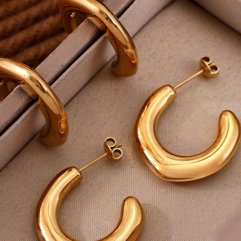 Women's Minimalist Earrings: Ins Style New Fashion Simple Irregular Open U-shaped 18k Gold / Silver Personalized Stud Earrings For Women, Daily /