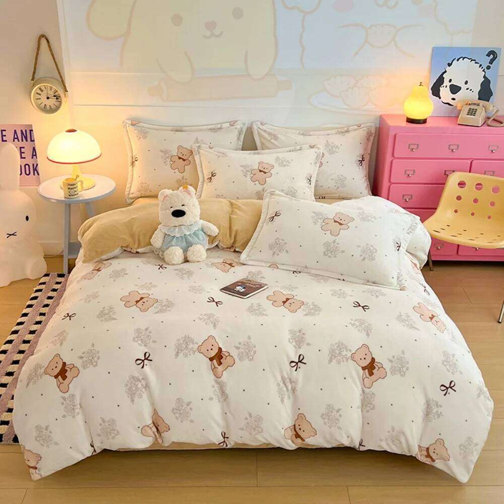 Thickened Winter Warm Bedding Soft Cartoon Printed Milk Velvet Four-Piece Set Bedroom Decor Quilt Cover Bed Sheet Pillowcase H260312