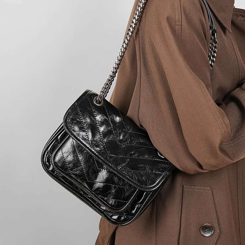Luxury Shoulder Bags Totes Hobo New Model Messenger Made Of Oil Wax Top Grain Cowhide Genuine Leather Chain Niki Shoulder Bag Crossbody SENYY