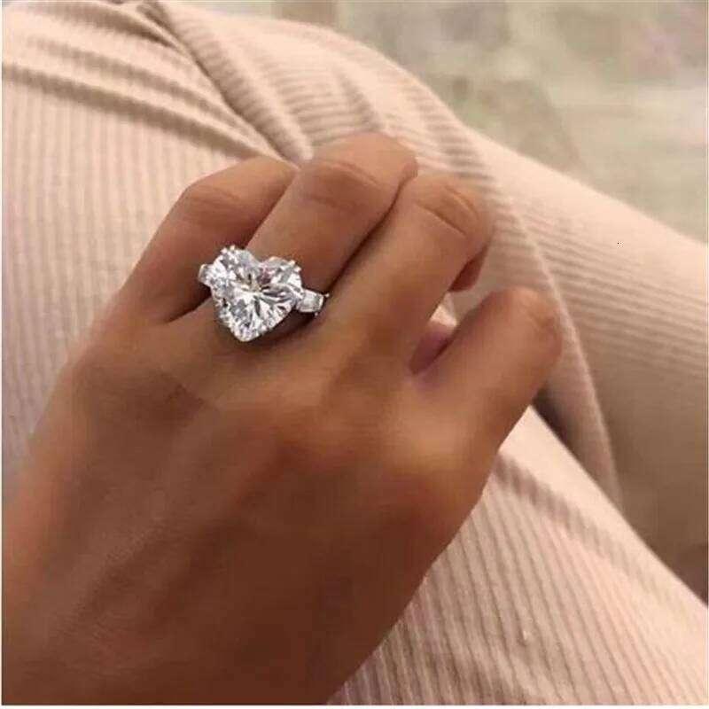 solitaire ring 4ct Lab Diamond Ring 925 sterling silver Promise Engagement Wedding band rings for women men Fine Party Jewelry H260312
