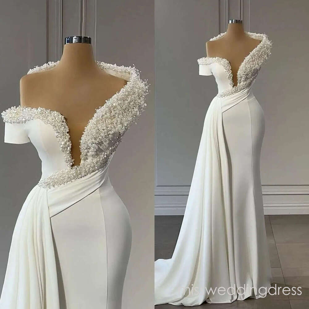 Elegant One Shoulder Mermaid Bridal Gowns Pearls Wedding Dress with Short Sleeve Slim Custom Made Sweep Train Bride Dresses