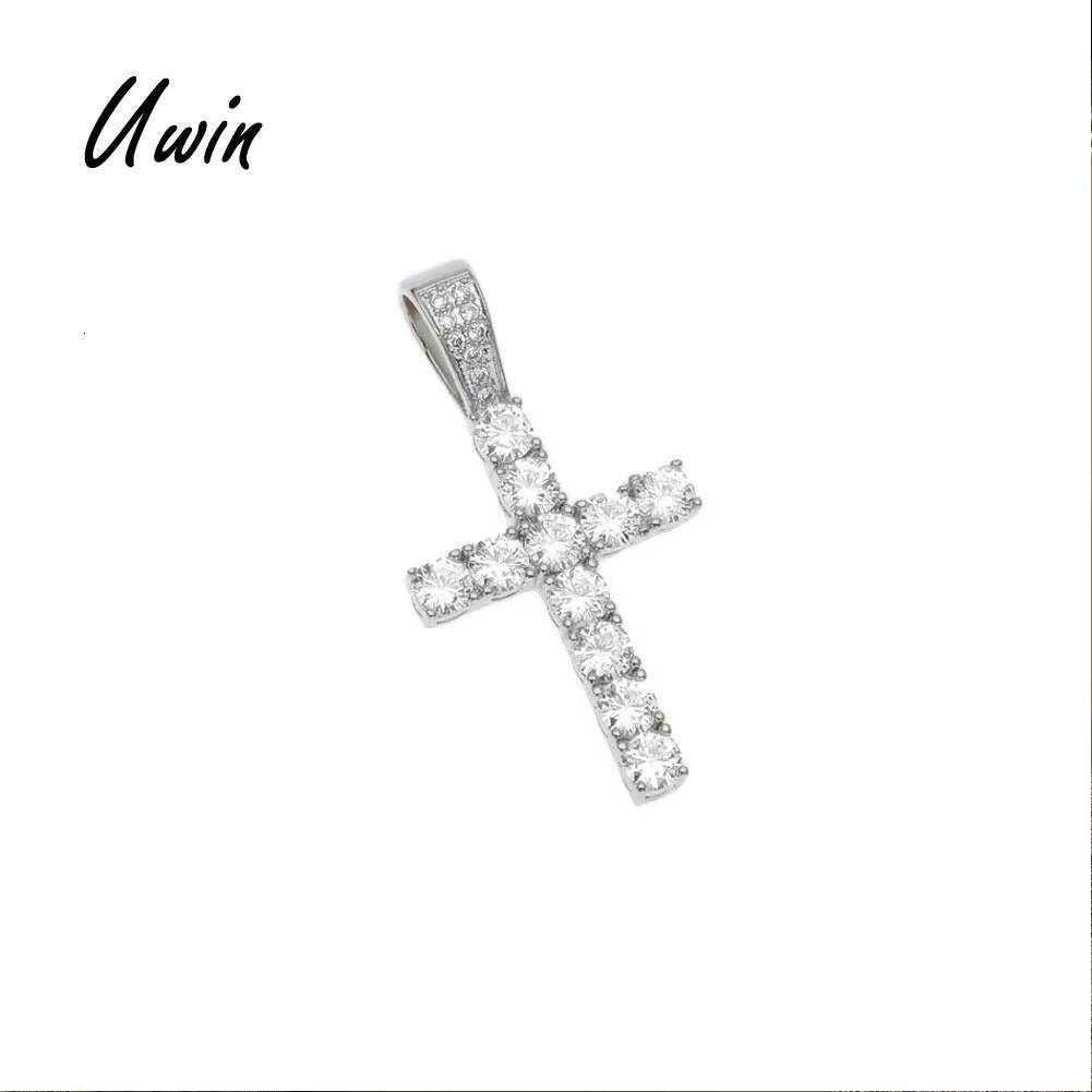 UWIN Wholesale 18K Real Gold Plated Diamond 5A Moissanite Cross Pendant White Gold Plated Bling Cubic MoissaniteVVSia Cross Charm Jewelry