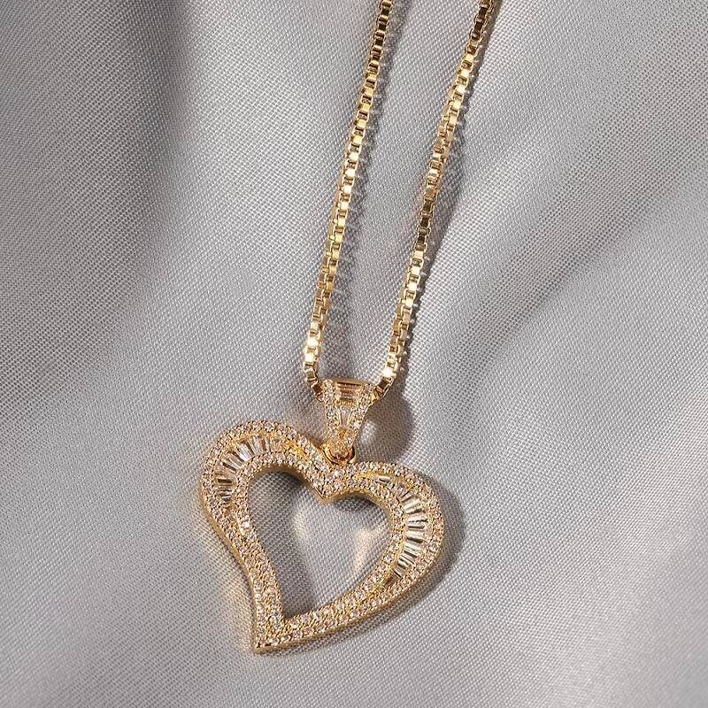 Ins Style Cubic MoissaniteVVS Small Heart Pendant Hip Hop Simple MoissaniteVVS Pendant Jewelry