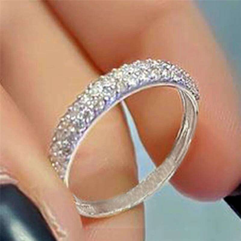 Huitan New Trendy Women Ring with Shiny CZ Simple Band Stylish Girls Accessories High Quality Versatile Jewelry Wholesale Lots H260312