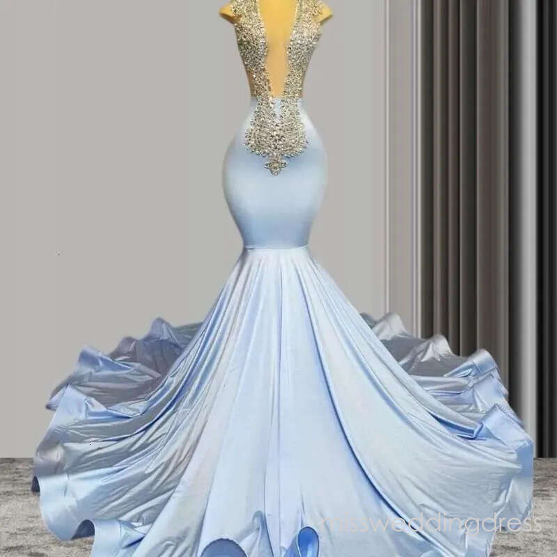 Elegant Light Blue Mermaid Prom Dresses With Silver Beaded Crystals Black Girls 2026 Plunging V Neck Sleeveless Long Evening Party Gowns Robe soiree d
