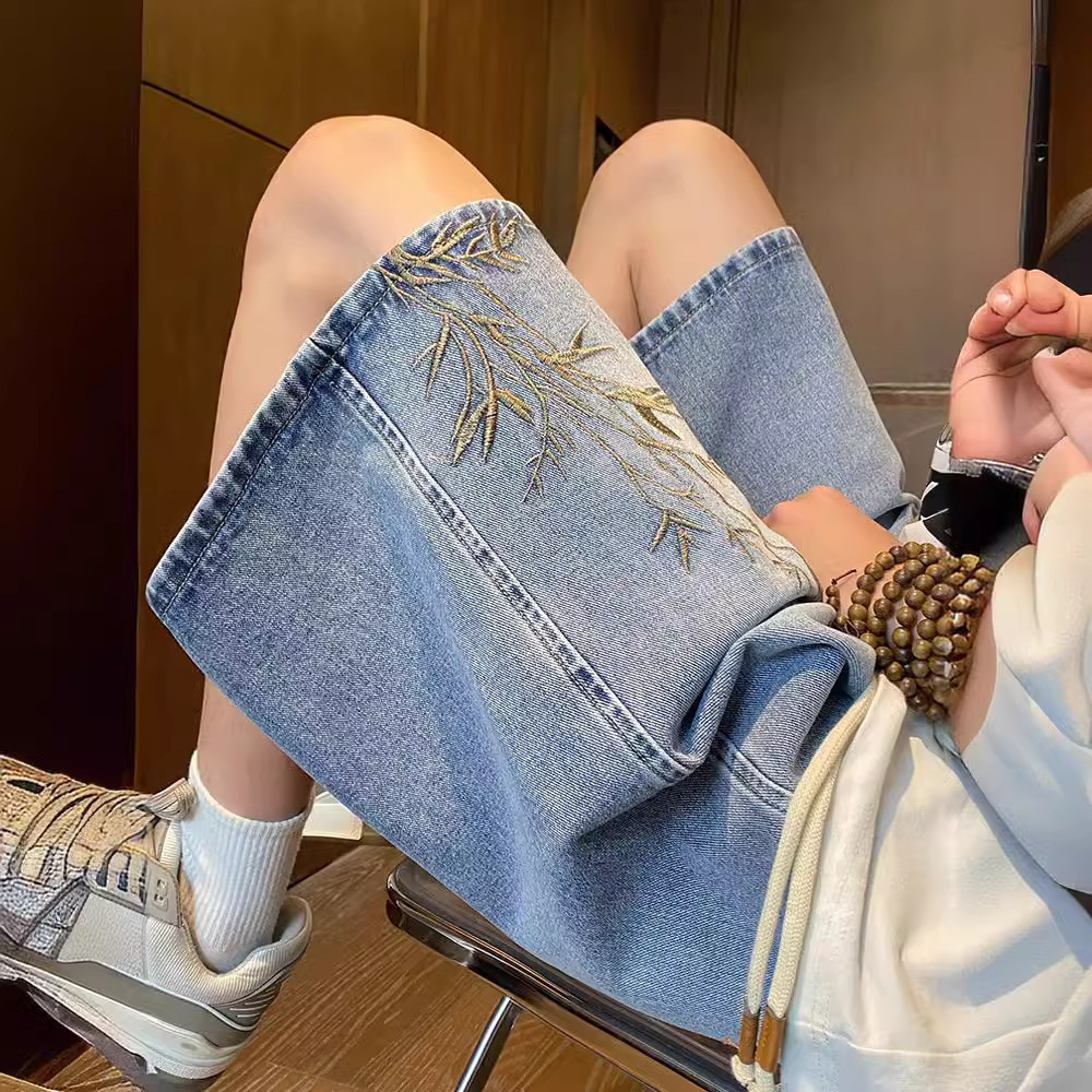 New Chinese-style Embroidered Denim Shorts For Men Washed Designer Pants 5-point Shorts Summer Thin Loose Retro Mid-length Pants Trendy Men's Pan
