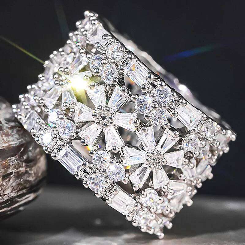 Huitan Silver Color Trendy Women Rings Inlaid Full Shiny Cubic Zirconia for Wedding Party Engagement Accessories Jewelry H260312