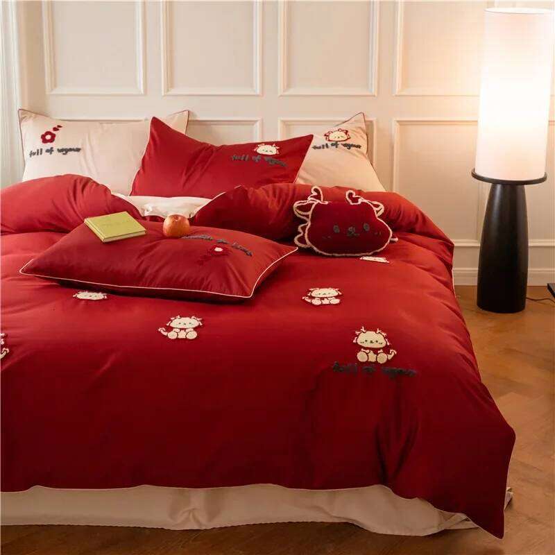 New Year Limited Long-Staple Four-Piece Set Cute Towel Embroidery Cotton Red Quilt Cover H260312