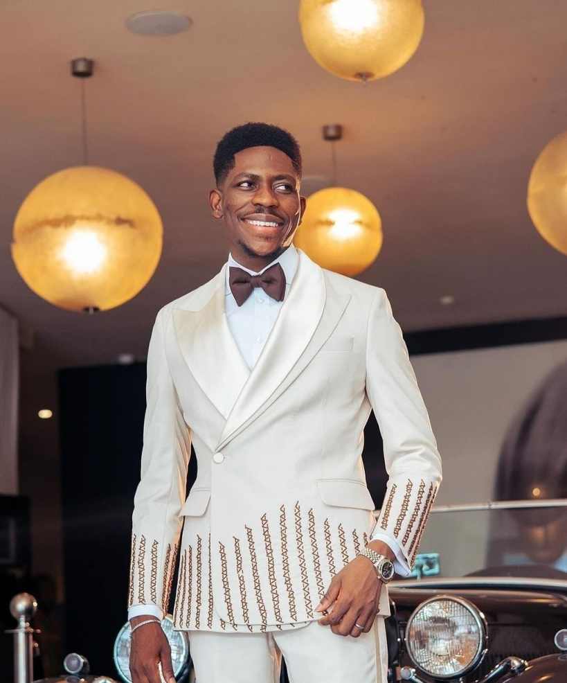 Customized Gem Men Suits Slim Fit Wedding Tuxedo Double Breasted Diamond 2 Piece Sets Groom Male Blazers Peak Lapel Party Homme