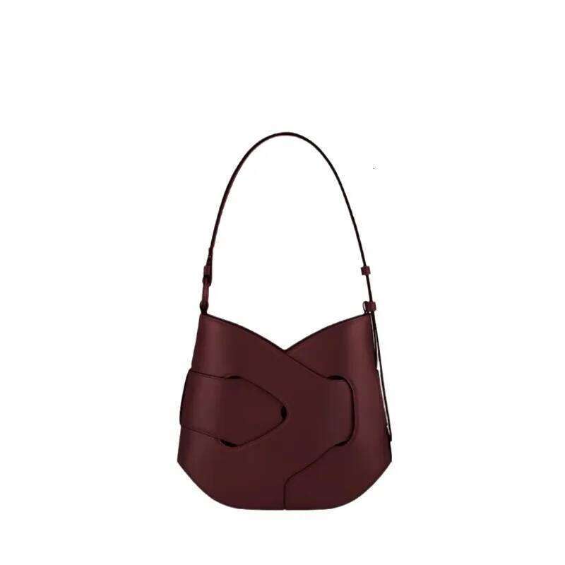 New Smooth Cowhide Twisted Handheld Crossbody Bag Trendy XIU LAI SI