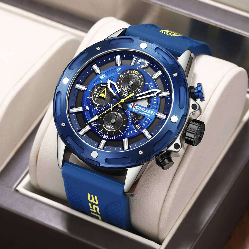 4 PCS SET BORUSE Fashion & 3pcsTriangle Spearhead Necklace Set, Mens Quartz Waterproof Watches