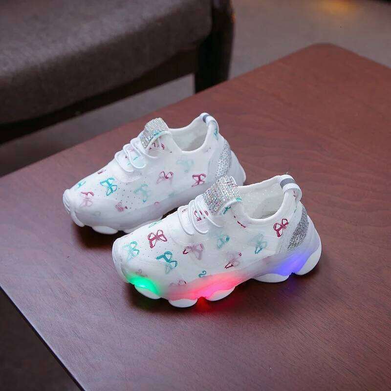 Kid Children's LED Shining 2023 Spring New Boys Sports Girls Elastic Fabric Sequins Casual Shoes Zapatillas H260312