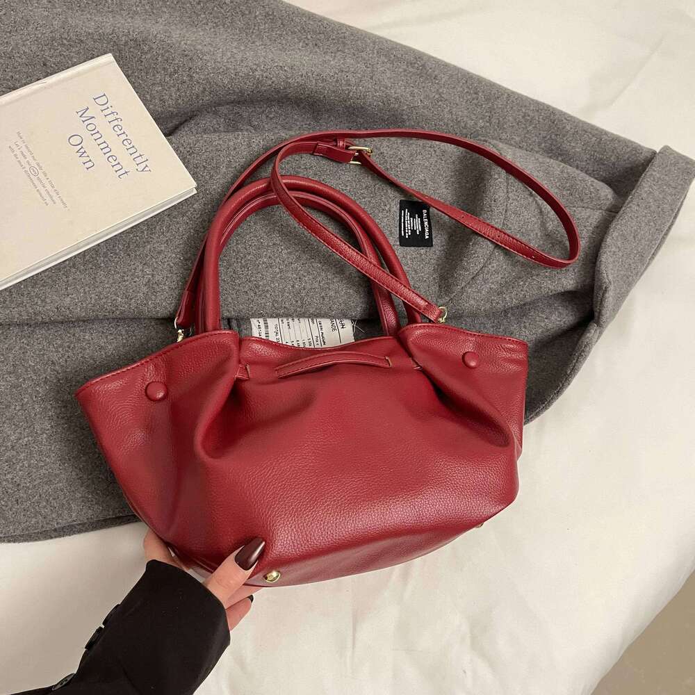 England Style Vintage Handbags Women Elegant Solid PU Leather Packages Designer High Quality Female Casual Totes New In 2025 Bag