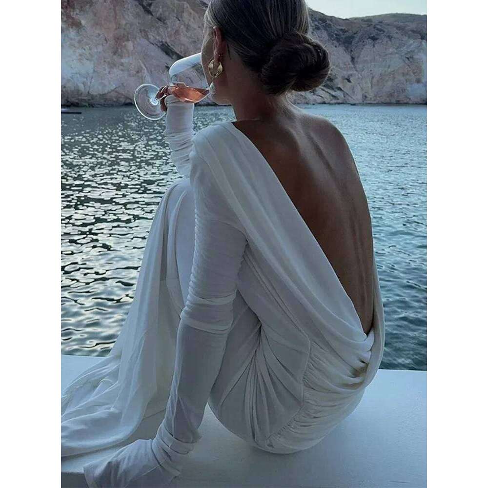Chic Backless White Sleeved Slim Fit Dress for Women Pleated Elegant Round Neck Long Dresses 2024 New Female Evening Gowns C260311