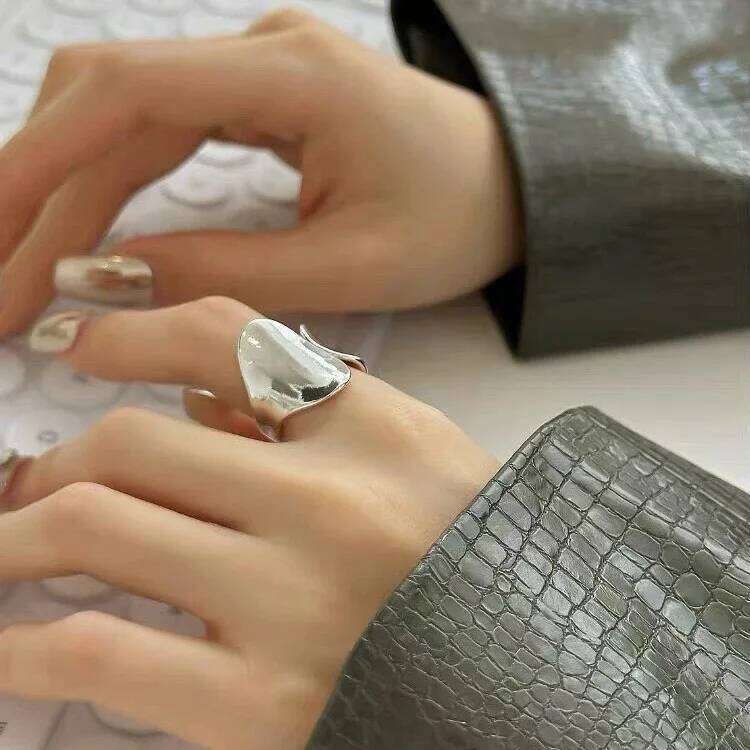 925 Sterling Silver Rings For Women Simple Vintage Handmade Adjustable Finger Big Shinning Ring Fashion Band Female Bijoux Gift H260312