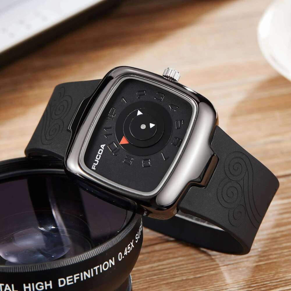 Fashionable Creative Cool Men's Simple Sports Style Waterproof Silicone Strap Quartz Watch For Man relojes para hombres