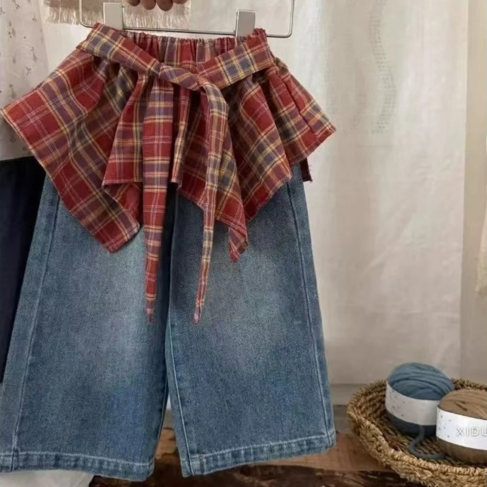 Girls Pants Stylish Little Girl Super Goodlooking Retro Red Checkered Lace Up Fart Curtain Denim Skirt 260311