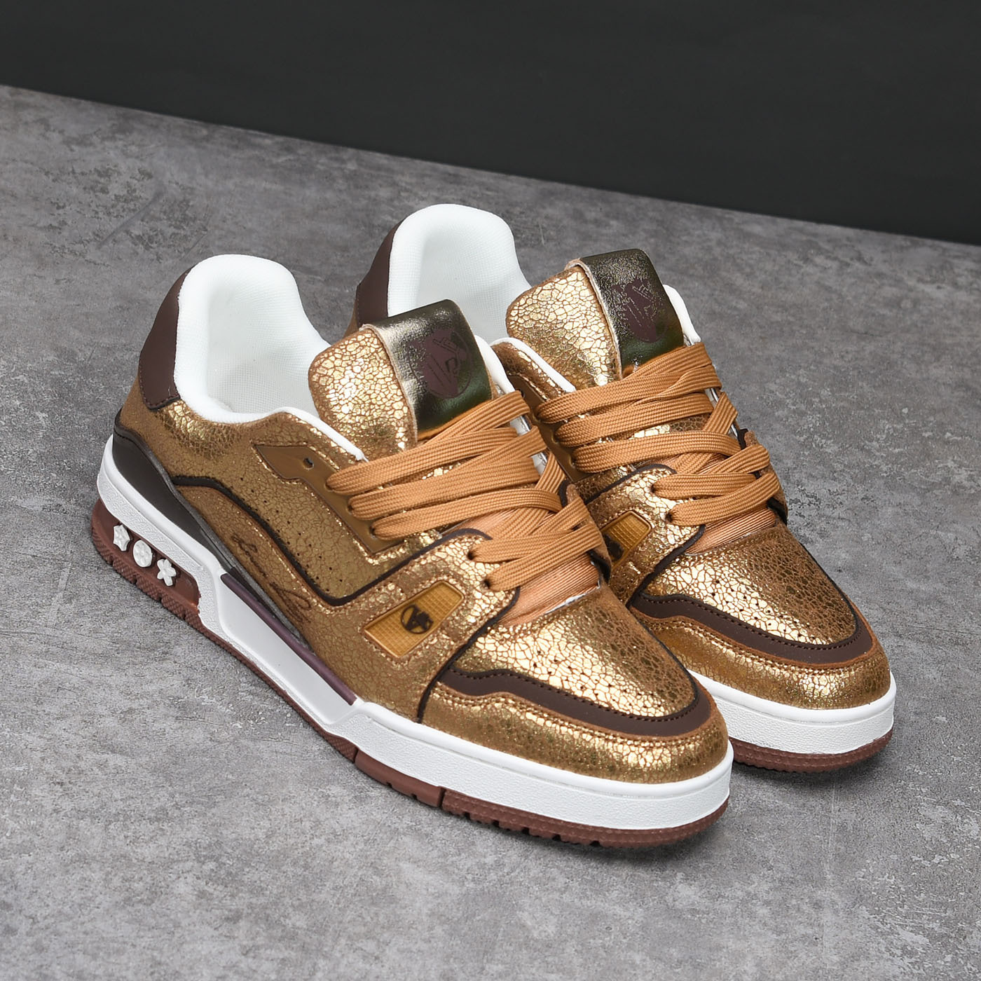 2026 Spring Summer Fashion Men's and Women's Shoes New Design Trendy Lightweight Comfortable Sports Shoes for Couples Versatile Breathable C