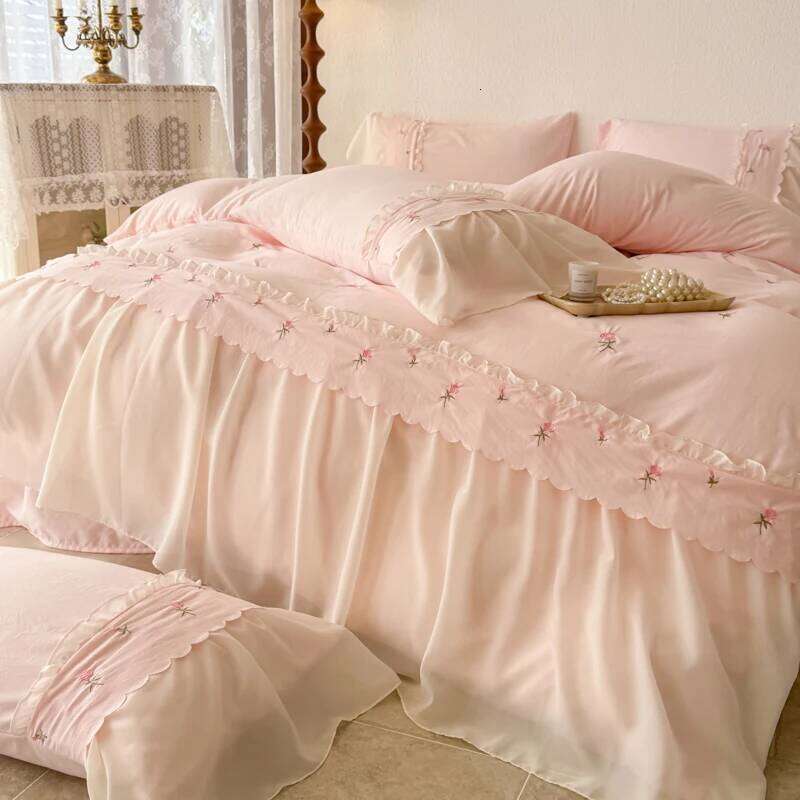 Korean Princess Style Lace Ruffles Rose Embroidery Wedding Bedding Duvet Cover Set Flat/Fitted Bed Sheet Pillowcases 4Pcs H260312