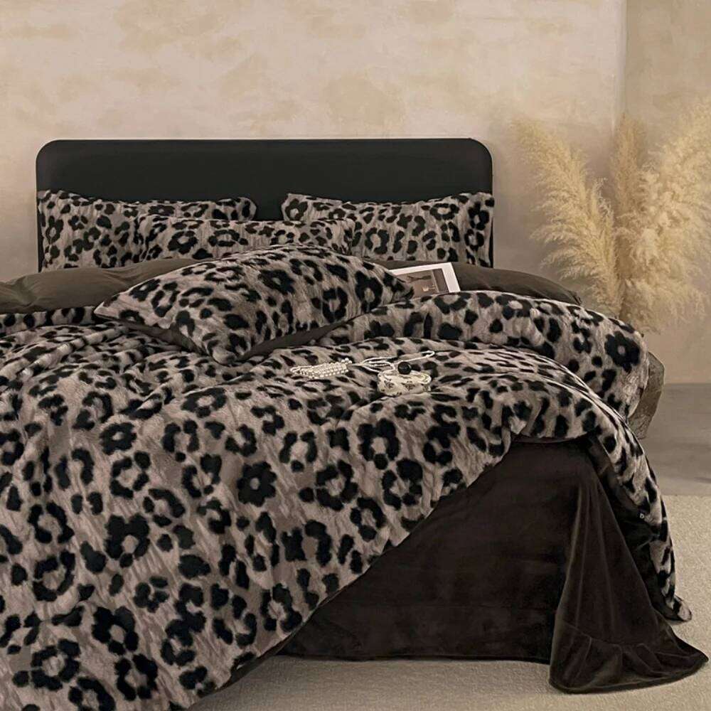 Thicken Milk Velvet Bedding Rabbit Plush Winter Warm Fashion Leopard Printed Four-Piece Set Duvet Cover Pillowcase Bed Sheet H260312