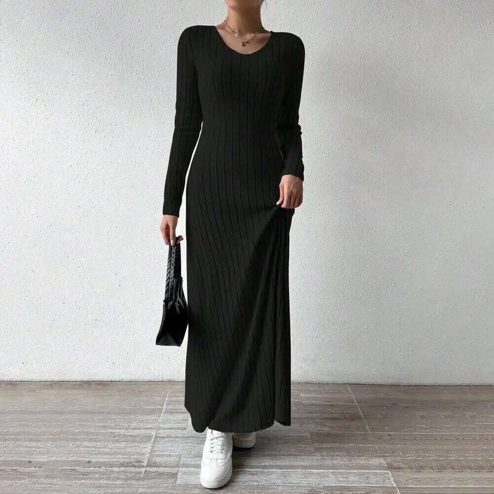 2026 High-quality Sweater Women's Long Sleeve V-Neck Knit Maxi For Autumn And Winter Stylish Slim Waist Midi Dress C260311
