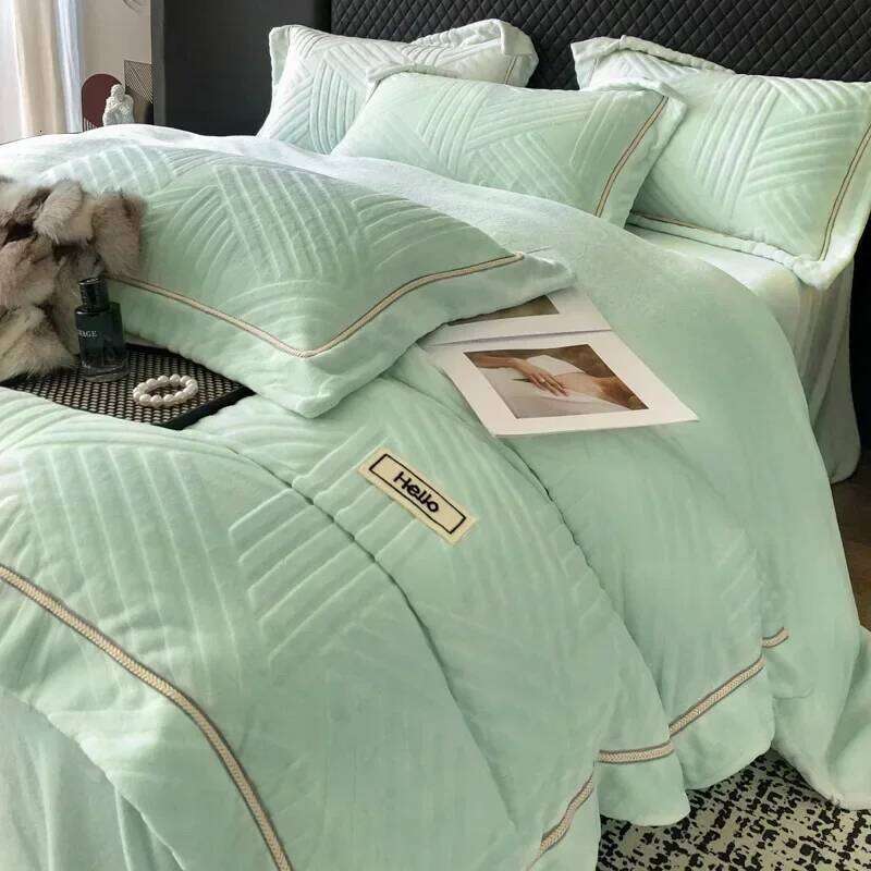 Light winter thickened rabbit four-piece set, high-grade milk fleece warm bedding simple kit series H260312