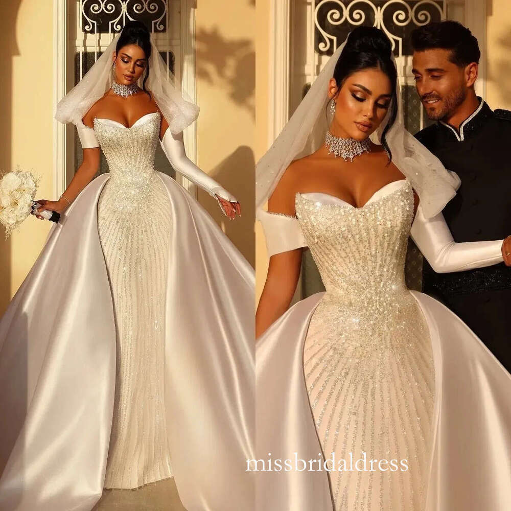 Gorgeous Mermaid Wedding Dresses For Women Sweetheart Long Sleeves Bridal Gown Sequins Crystal Detachable Train Dress D0312