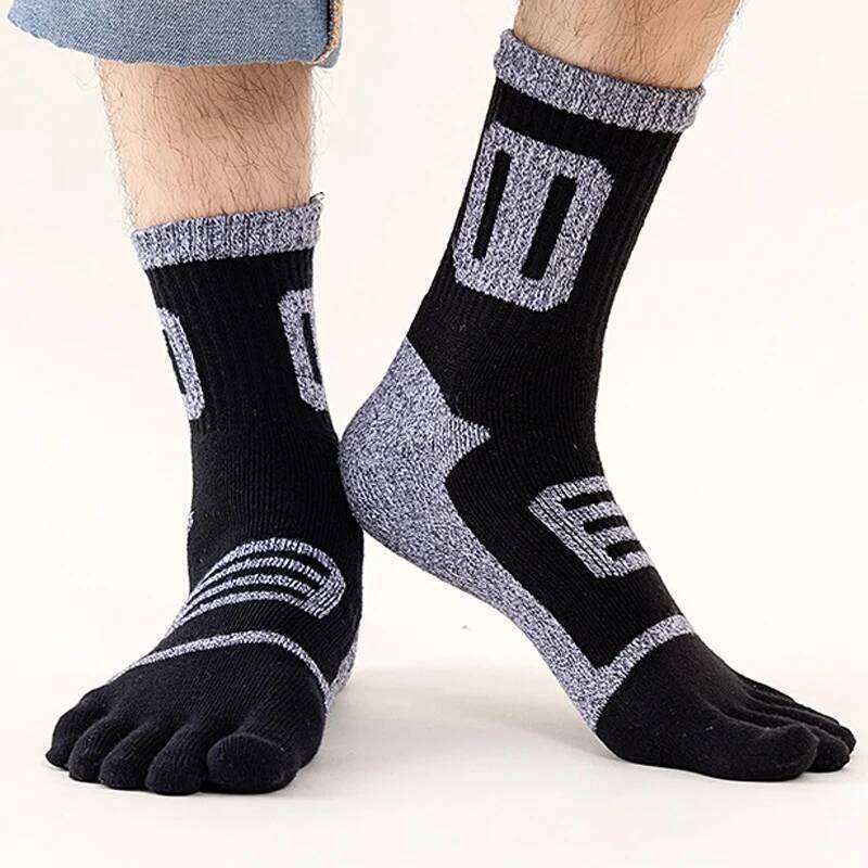 Winter Mans Sport Toe Terry Cotton Thick Thermal Keep Warm Compression Fitness Outdoor Bike Run Five Finger Short Socks Z260312