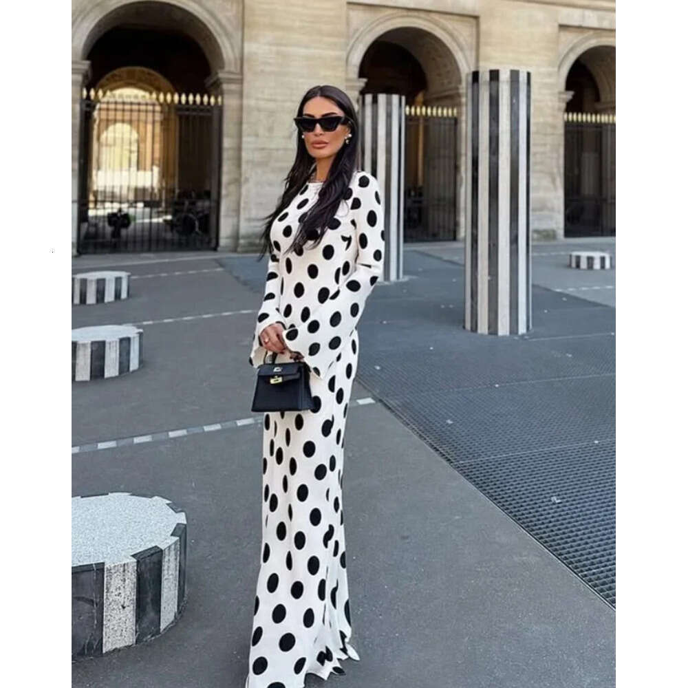 Fashion Polka Dot Dress Women's Slim Long Sleeve O-neck High-Waisted Floor-Length Dresses 2025 Spring Summer New Bohemian Robe C260312