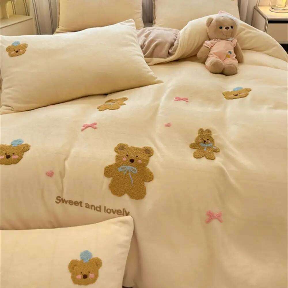 Cartoon Embroidery Bedding Set Milk Four-Piece Sets Soft Duvet Home Coral Velvet Quilt Cover Bed Sheet Pillowcase H260312