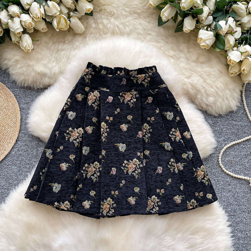 French retro printed women's skirt 2026 autumn and winter high-end fashion high waist A14 slimming elegant multifunctional A-line skirt